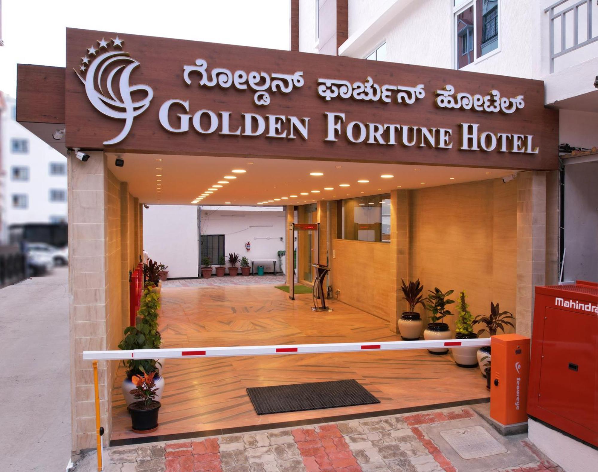 Golden Fortune Inn Hotel Bangalore Exterior foto